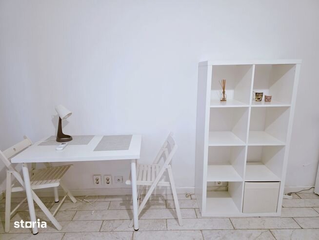 Sala Palatului, garsoniera parter/8, mobilat, utilat.